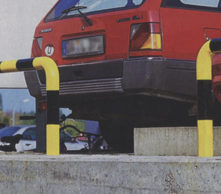 Rammschutzbügel aus Gütestahl, in einem Stück gebogen