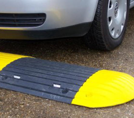 Temposchwelle Stecksystem schwarz-gelb 20-40 km/h