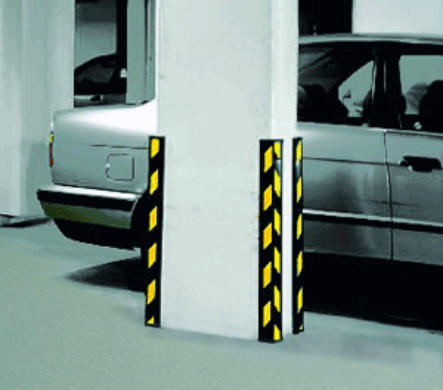 Kantenschutz aus schlagfestem Kunststoff zum Schutz von Gebäudeteilen