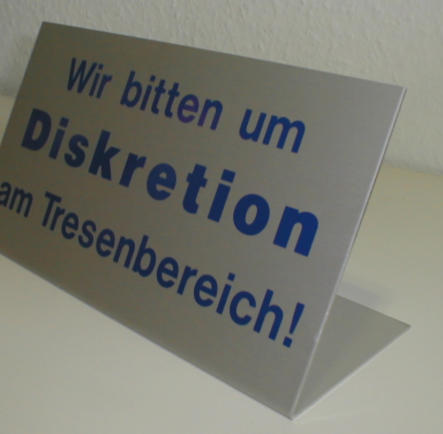 Tresenaufsteller winkelförmig Einzelanfertigung Alu mit Folienplott