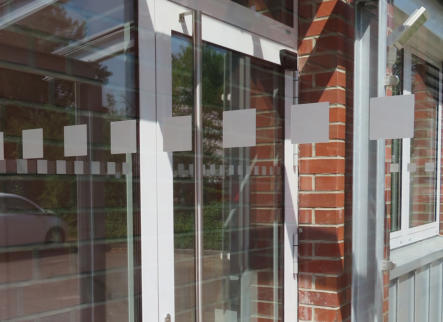 Auflaufschutz als Meterware aus Glasdekorfolie